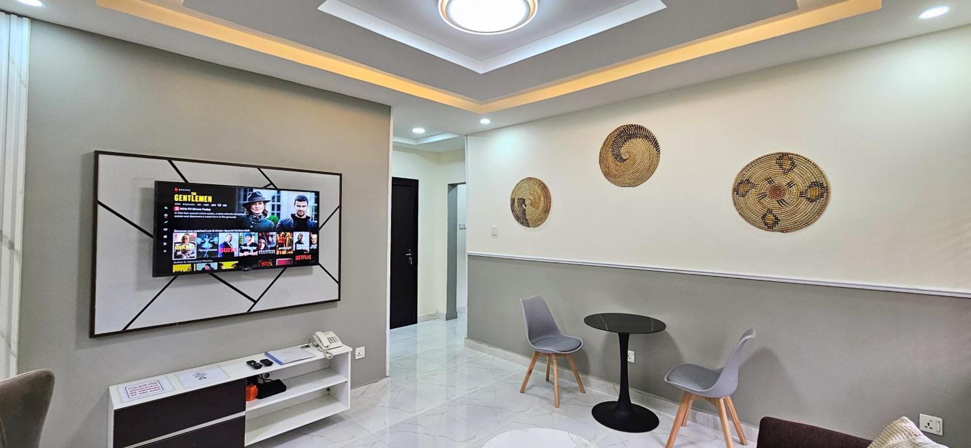 The Leneade Apartment *